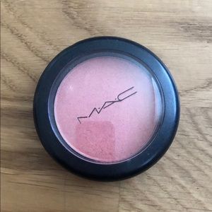 Mac blush in Springsheen